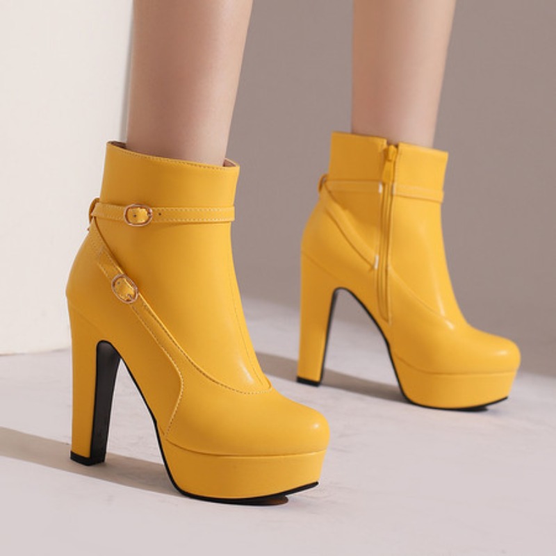 รองเท้าบูทแฟชั่นผู้หญิงแบบสั้น - The Ethnic Fashion บทวิจารณ์และราคา